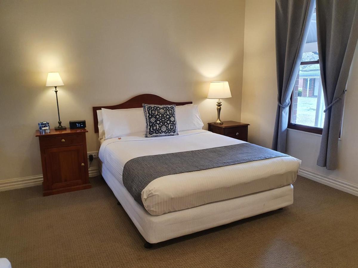 Hotel The Lancefield Lance Field